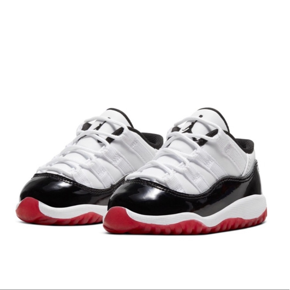✔️NIB✔️ AIR JORDAN 11 Retro Low TD Concord Bred